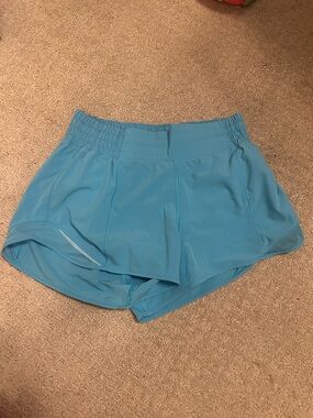 Lululemon Hotty Hot High Rise 2.5 Inch Shorts